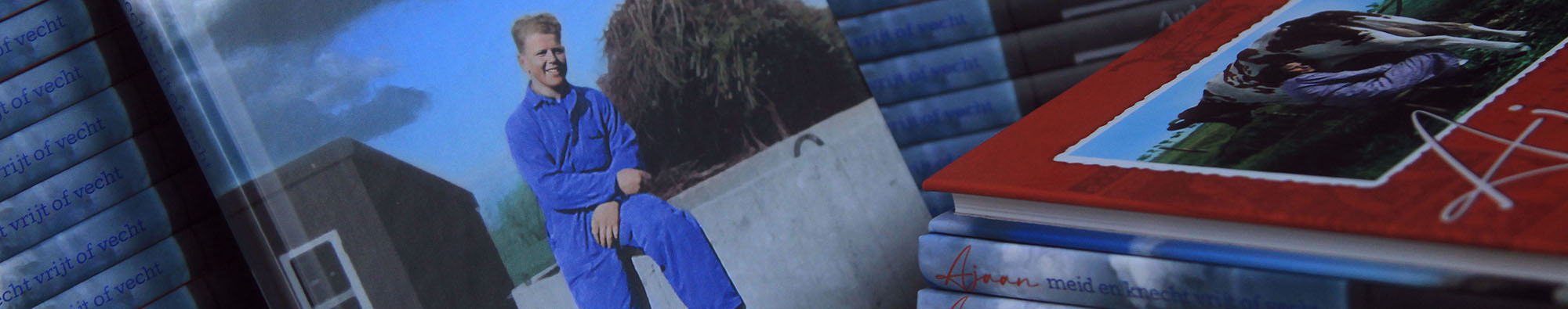 Ajaan, meid en knecht, vrijt of vecht